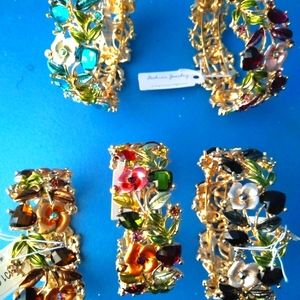 New fashion Bangle Bracelets.